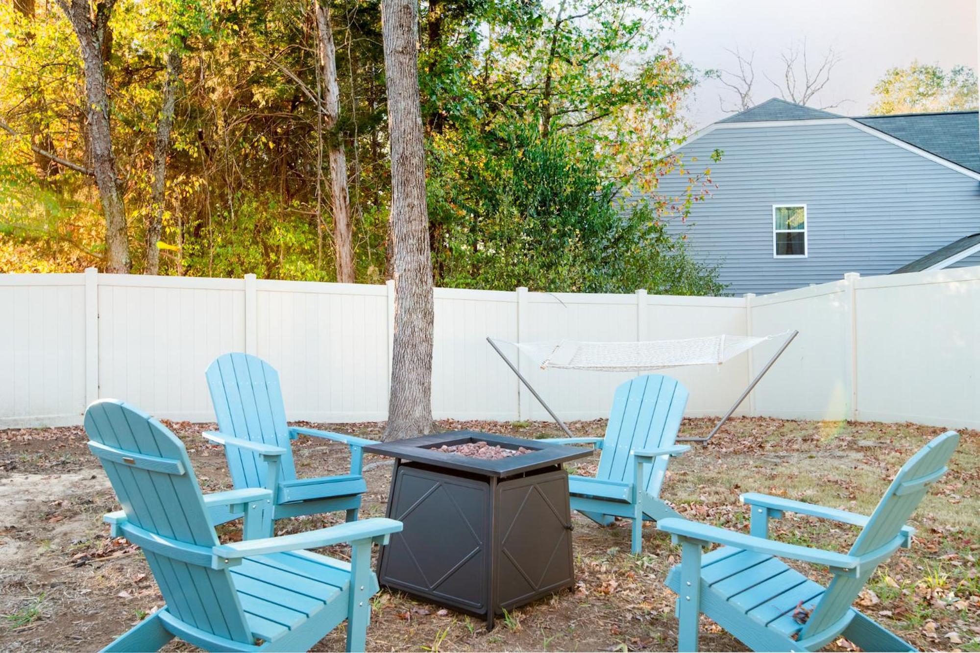 Near Clt Airport - 4Bd - Backyard - Balcony Vila Charlotte Exterior foto